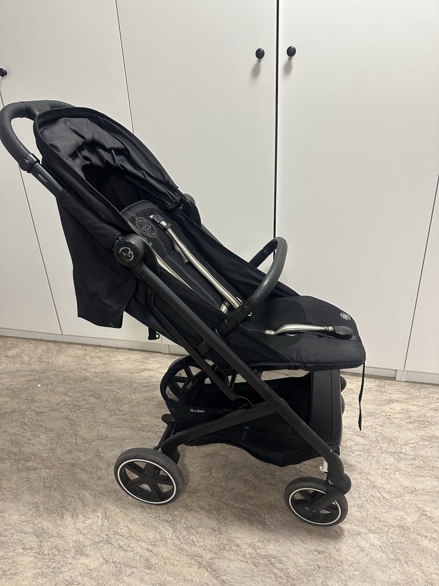 Cybex Carrozzine: Kinderwagen Cybex Beezy Buggy schwarz  – Usato da Windisch venduto da Kristijana.P 1