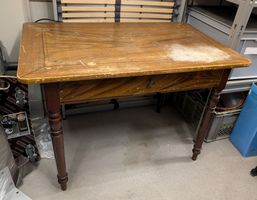 Antiker Schreibtisch mit Schublade Holztisch Gebraucht