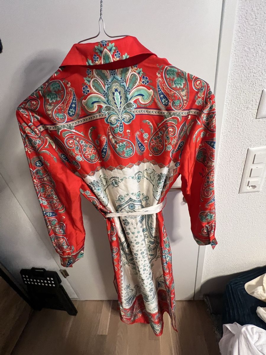Zara Kleider: Kleid – Neu (gemäss Beschreibung) aus Zürich von tyr_5j6q 9