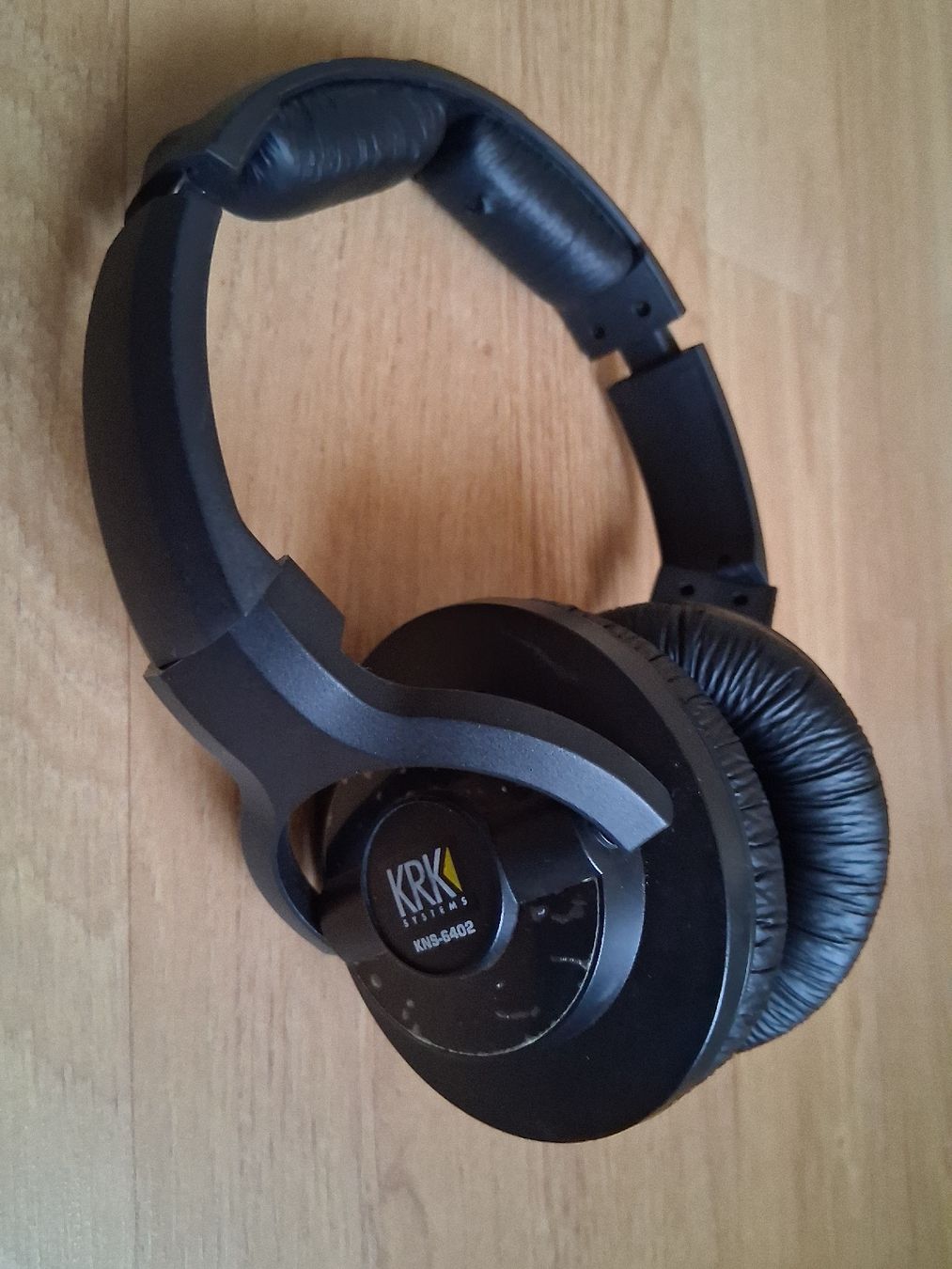 KRK Cuffie: Casque audio professionnel KRK KNS-6402 – Usato da St-Imier venduto da supernova21 1