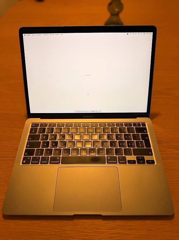 Notebooks: MacBook Air 13,3'' (M1, 2020) – Gebraucht aus Horw von menti37
