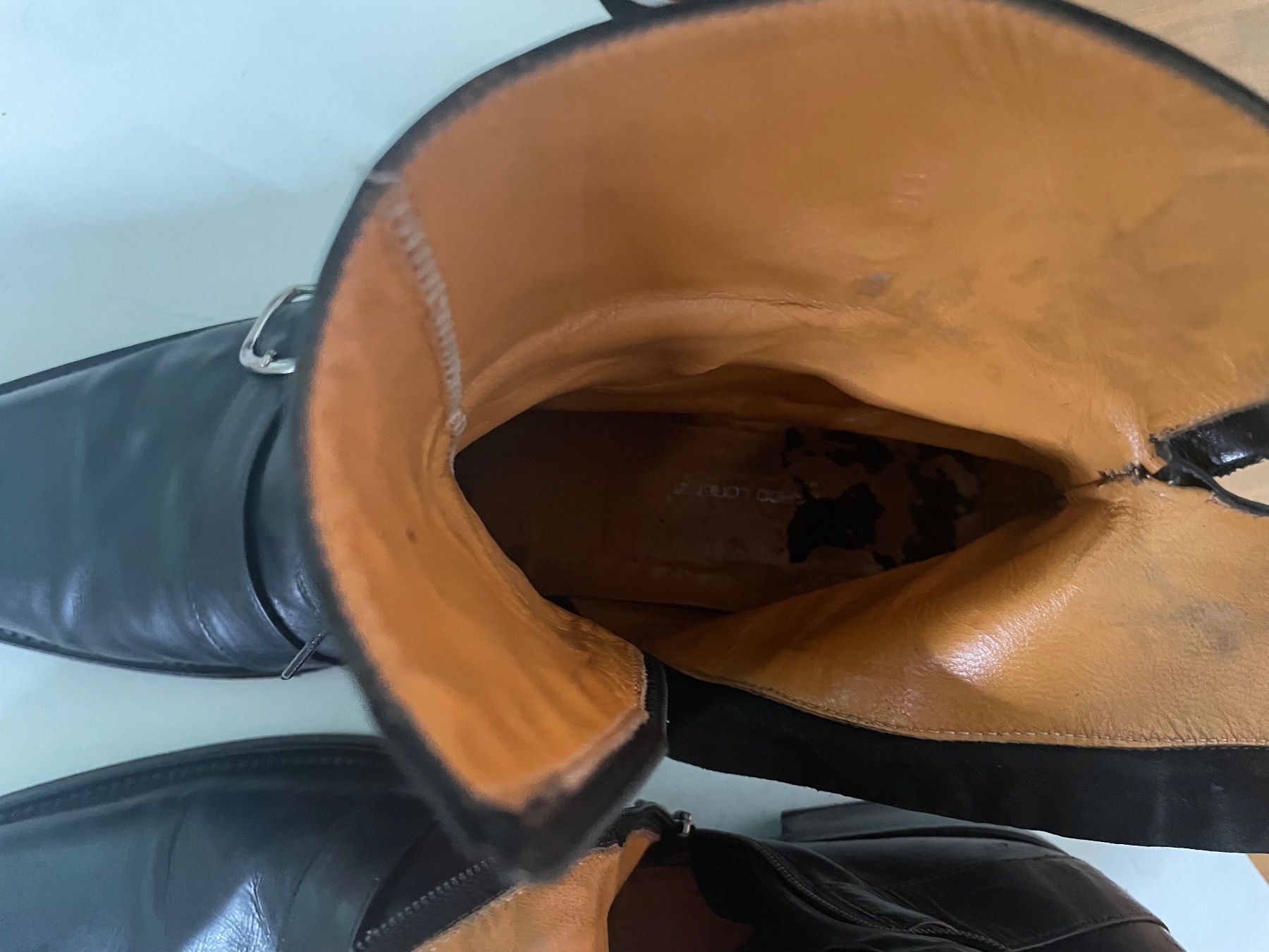Chaussures hommes: Stiefel schwarzes Leder Gr 46 – D'occasion à Unterengstringen par DeaundHeinz 6