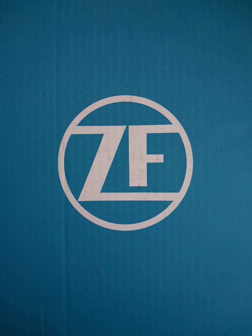 Huiles et additifs: Getriebeölwechselset – Neuf avec emballage d'origine à Winterthur par Wogesni