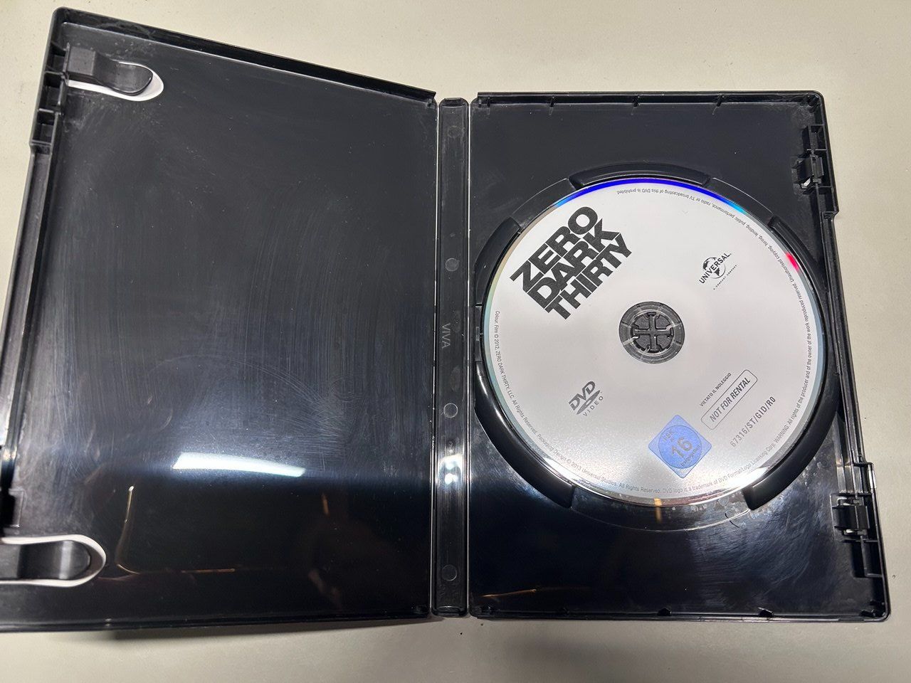 Tutti i DVDs: DVD del film "Zero Dark Thirty" – Usato da Giubiasco venduto da LorisVale 2