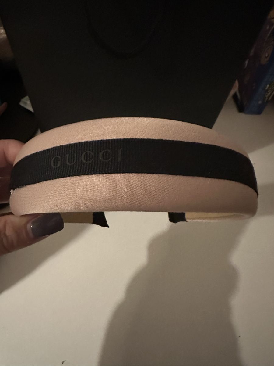 Accessori per capelli: Gucci paper bag plus headband – Nuovo (secondo la descrizione) da Mendrisio venduto da ketolin 1