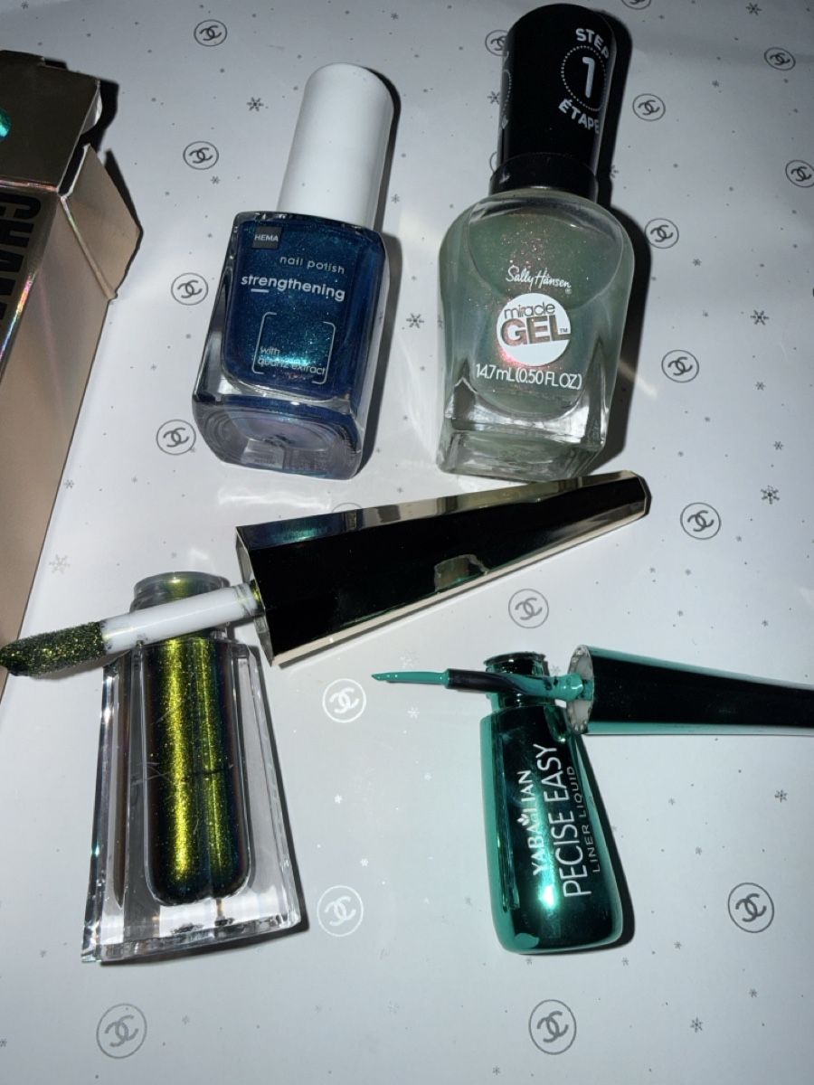 Make-up: Set maquillage 4p.🩷 – Nuovo (secondo la descrizione) da Lausanne venduto da Tounitz 1