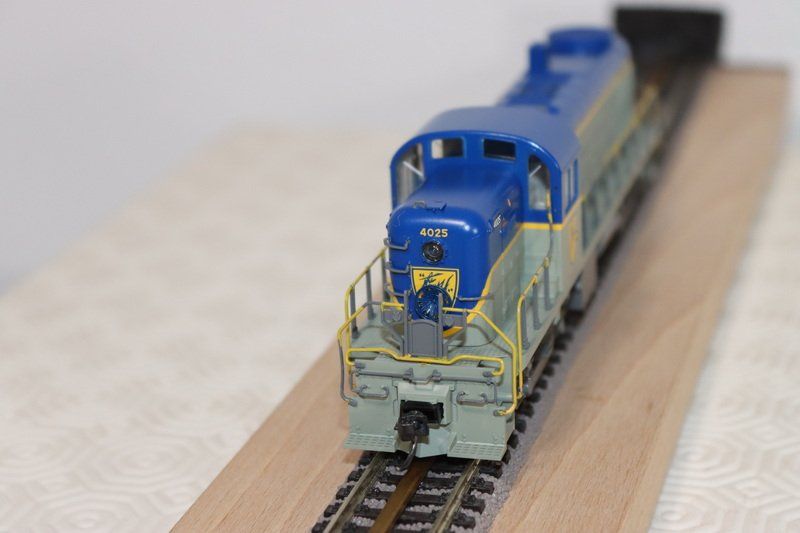 Kato Trains électriques: Kato US Lok ( 564 ) – D'occasion à Kerzers par Winu64 2