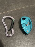 Petzel Grigi mit Karabiner BlackDiamond
