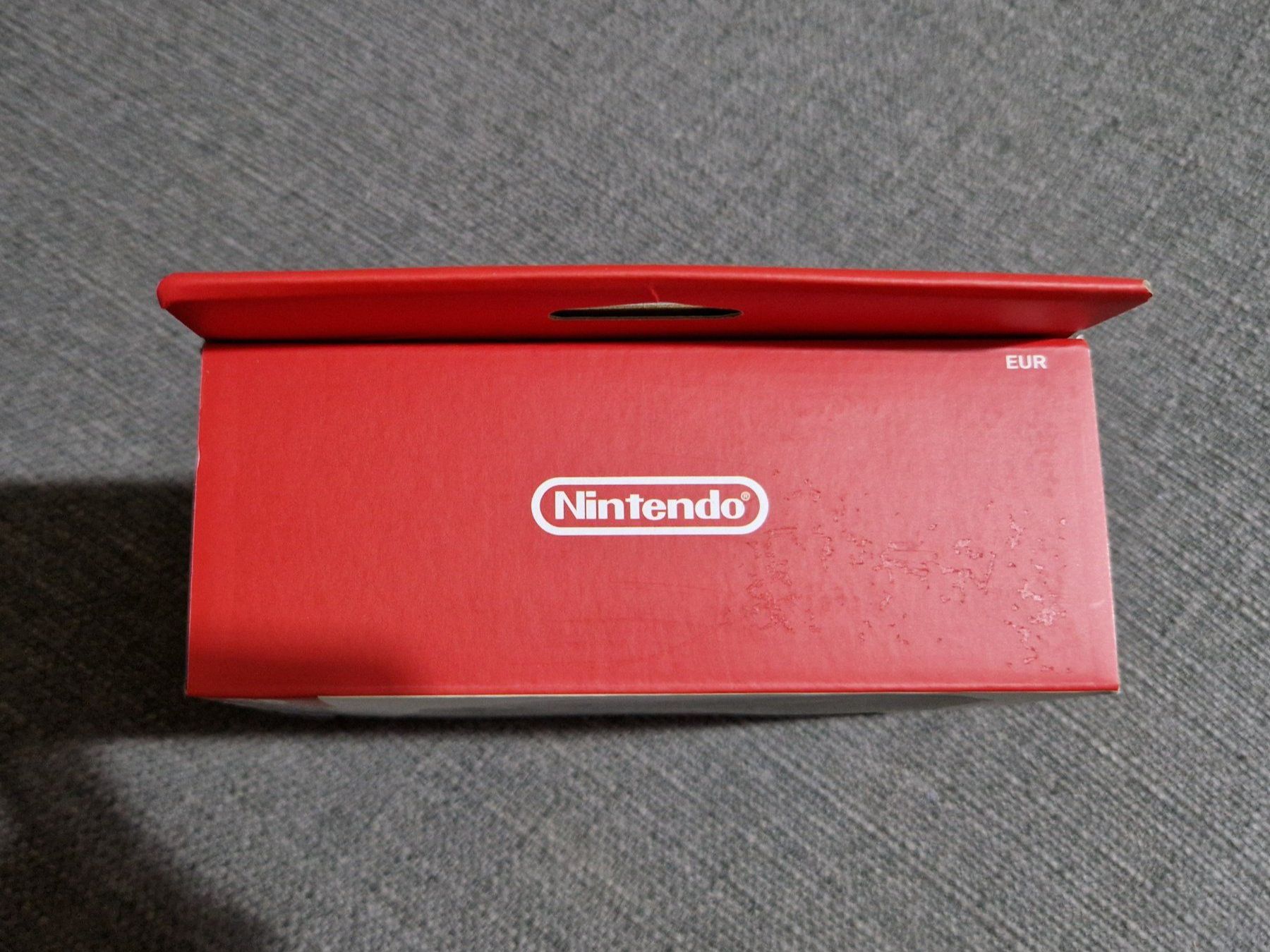 Nintendo Controller: Original NINTENDO Switch Pro Controller (fabrikneu, OVP) – Neu und originalverpackt aus Uster von  2
