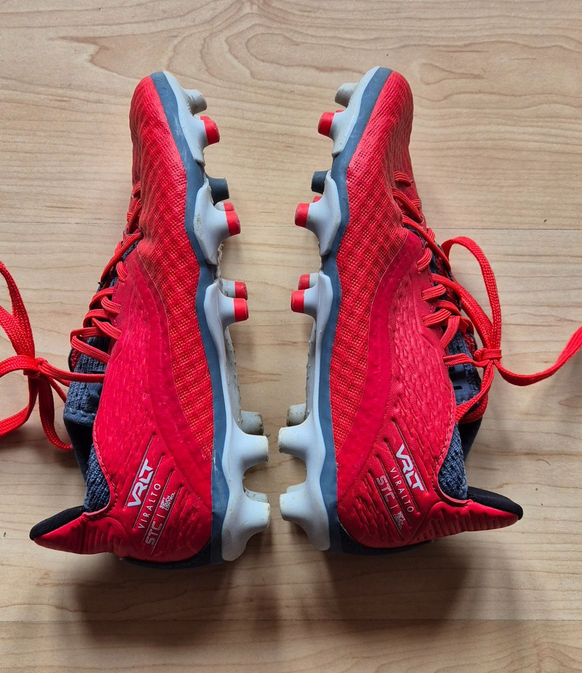 Scarpe da uomo: Fussballschuhe Gr. 31 – Usato da Menzingen venduto da cf_81 2