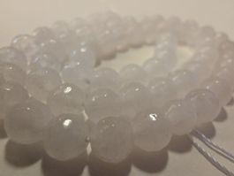 Jaspis weiss facettiert. 8mm. Strang