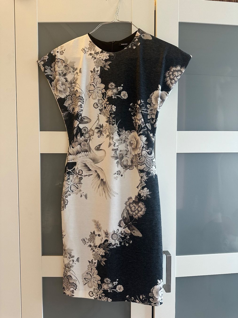 Kleider: Mango suit dress – Neu (gemäss Beschreibung) aus Wollerau von bod_25yw