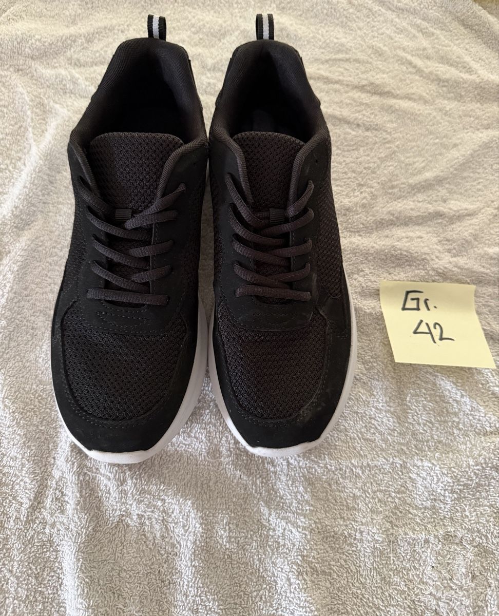 Scarpe da uomo: Schuhe von Dosenbach – Usato da Thun venduto da ver_7fjv