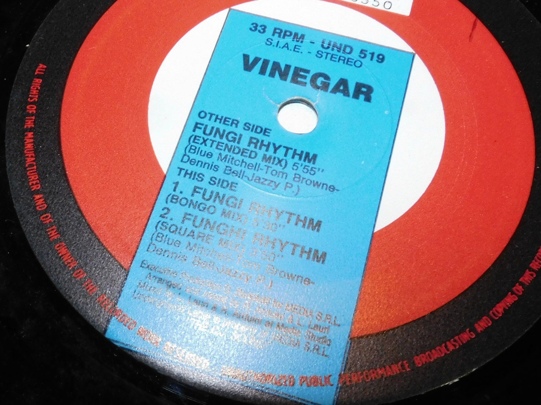Schallplatten: LP Underground - Vinegar Funghi Rhythm Extended Mix -  Mix – Gebraucht aus Sursee von 76 1