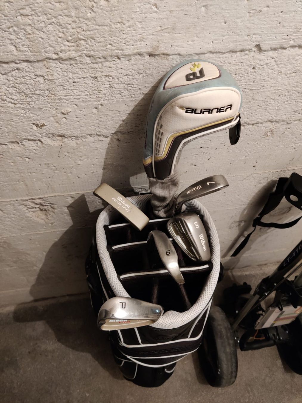 Wilson Schläger & Sets: Golftasche mit Schlägern – Gebraucht aus Zürich von  2