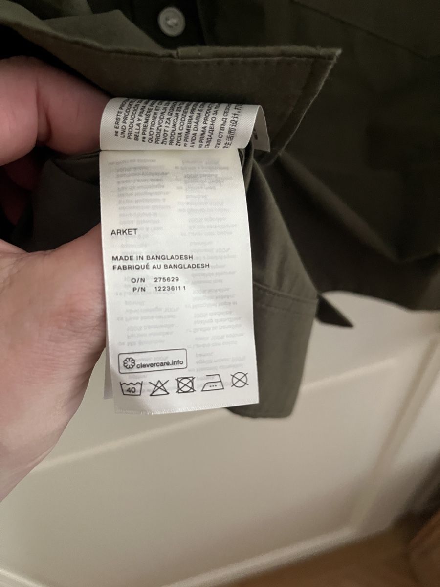 Arket Blusen: Kurze Bluse Arket 40 – Gebraucht aus Fribourg von sin_78wm 6