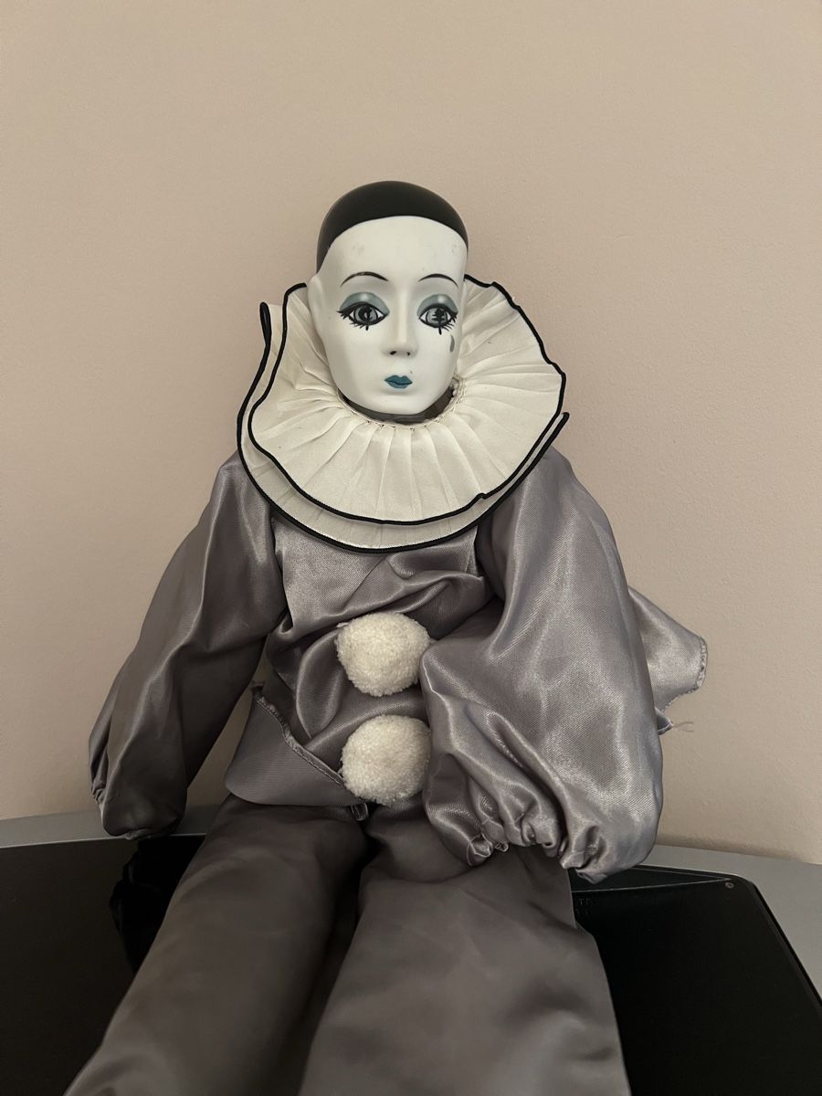 Bambole: Poupée Pierrot en porcelaine – Usato da Lausanne venduto da loz_yp8x