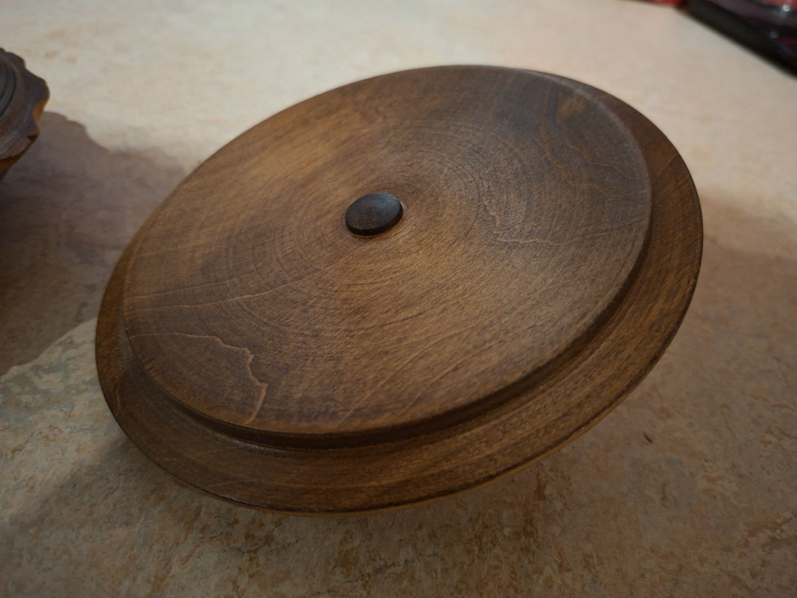 Ciotole: Holzschale mit Deckel, handgeschnitzt, Vintage Look – Usato da Klingnau venduto da vollmond36 6