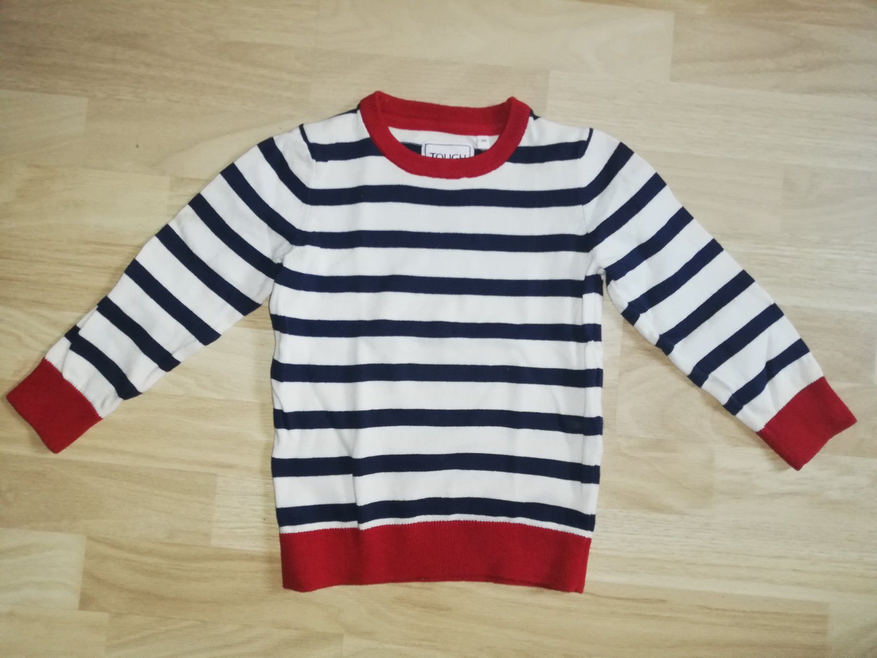 Lotti & Set di vestiti: Lot pulls, t-shits, jeans, (110) – Usato da Biel/Bienne venduto da Sikosi 4