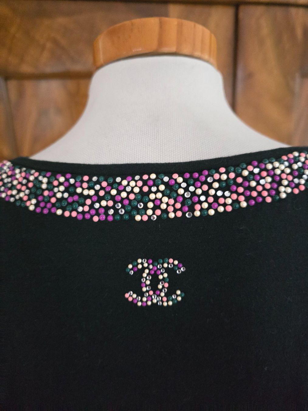 Chanel T-shirt: Chanel Shirt/Top wunderschön Gr. 42 – Usato da Bottmingen venduto da sandy_2 4