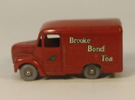 Matchbox Lesney 47A Trojan Van OVP