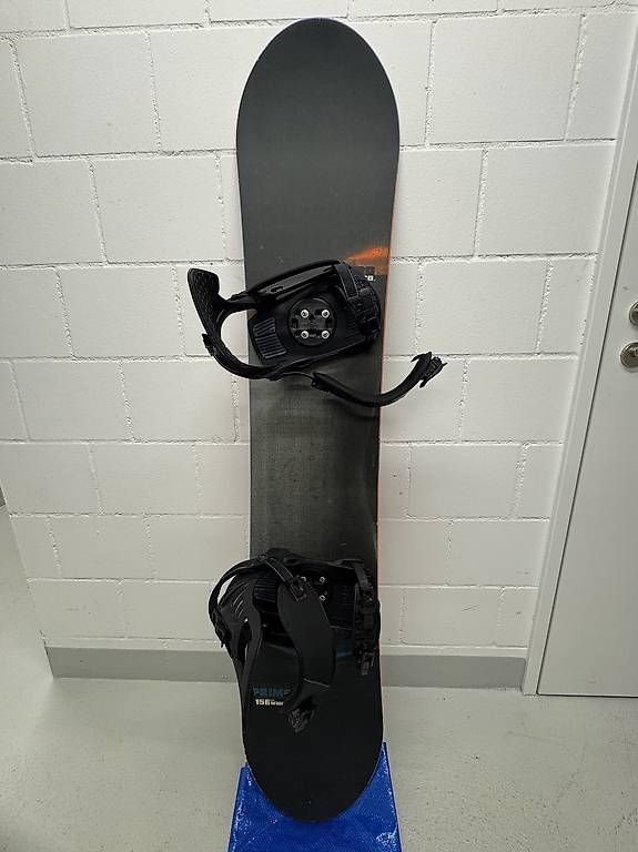 Board: Snowboard mit Bindung (wide) – Usato da Zürich venduto da der_kay