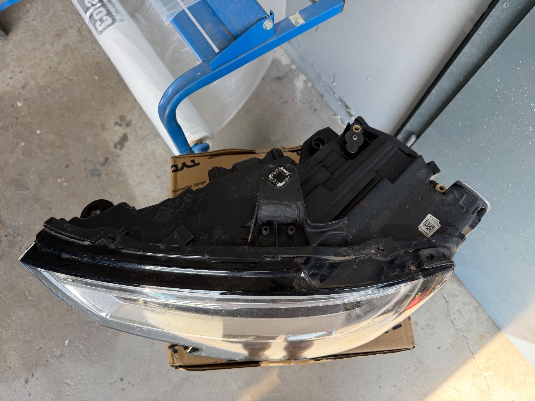 Audi Phares: Scheinwerfer Links Audi A3 8V 2016-2019 LED – D'occasion à Busswil BE par Astraion 1