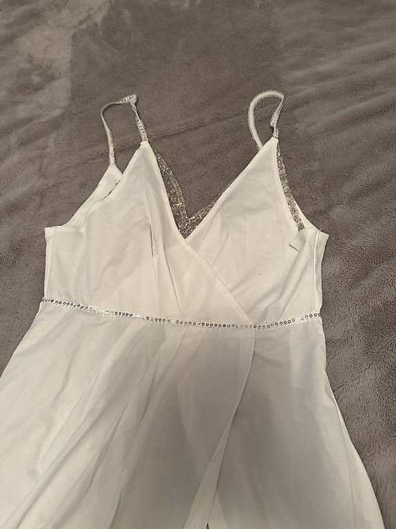Robes: Kleid weiss grösse L – D'occasion à Füllinsdorf par Rivai 3
