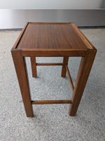 Kleiner Holztisch, Beistelltisch