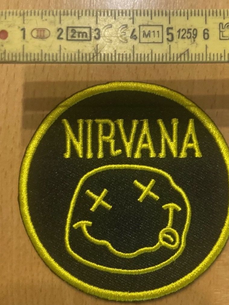 Toppe: Nirvana Patch Sticker Aufnäher Metal Rock Band 7 – Nuovo (secondo la descrizione) da Horn venduto da abutre72