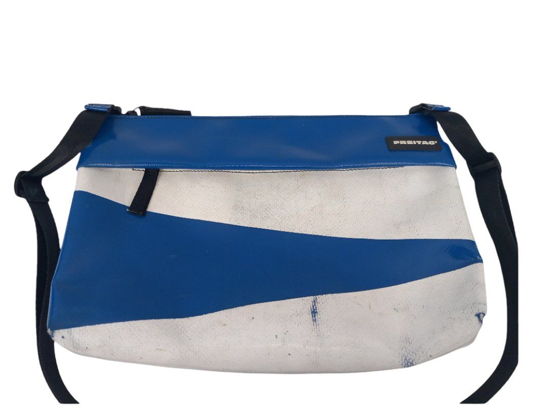 Freitag Sacs: FREITAG Tasche blau weiss – D'occasion à Hünenberg par Restwert_Zug 1