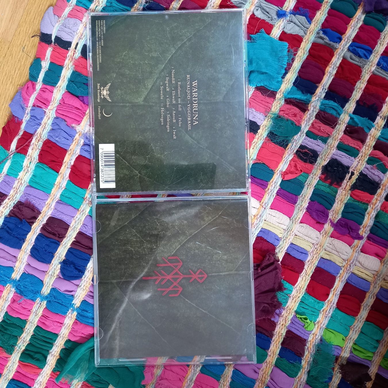 CDs: Wardruna - runaljod... – Gebraucht aus St-Cergue von VeganWarrior