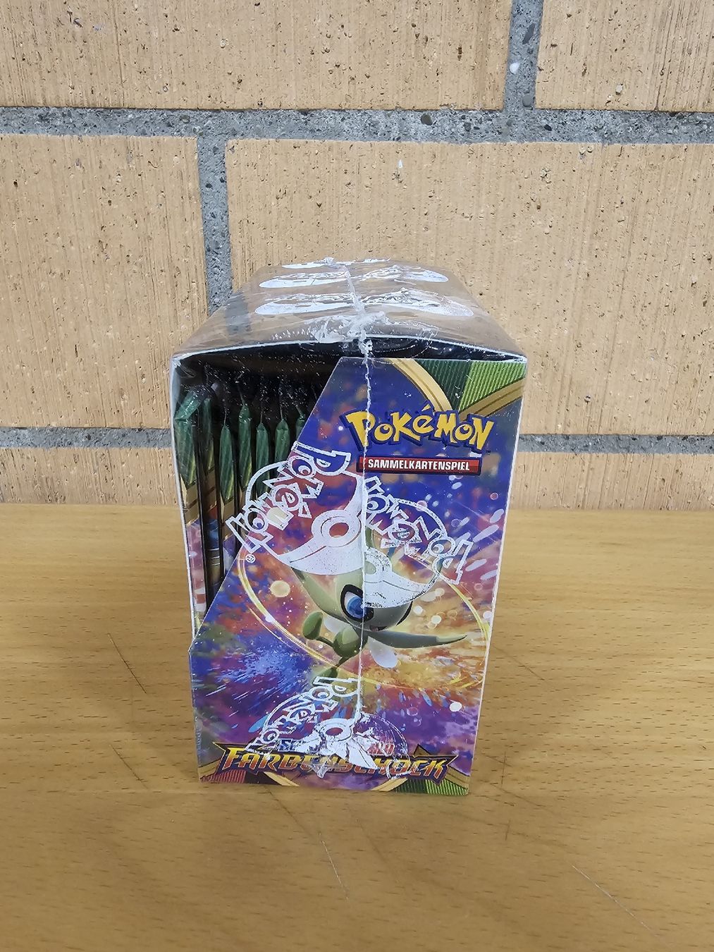 Pokémon Sammelbilder & Trading cards: Pokémon Schwert & Schild Farbenschock Display Box DEUTSCH – Neu und originalverpackt aus Häutligen von Konvolut_Shop_CH 4