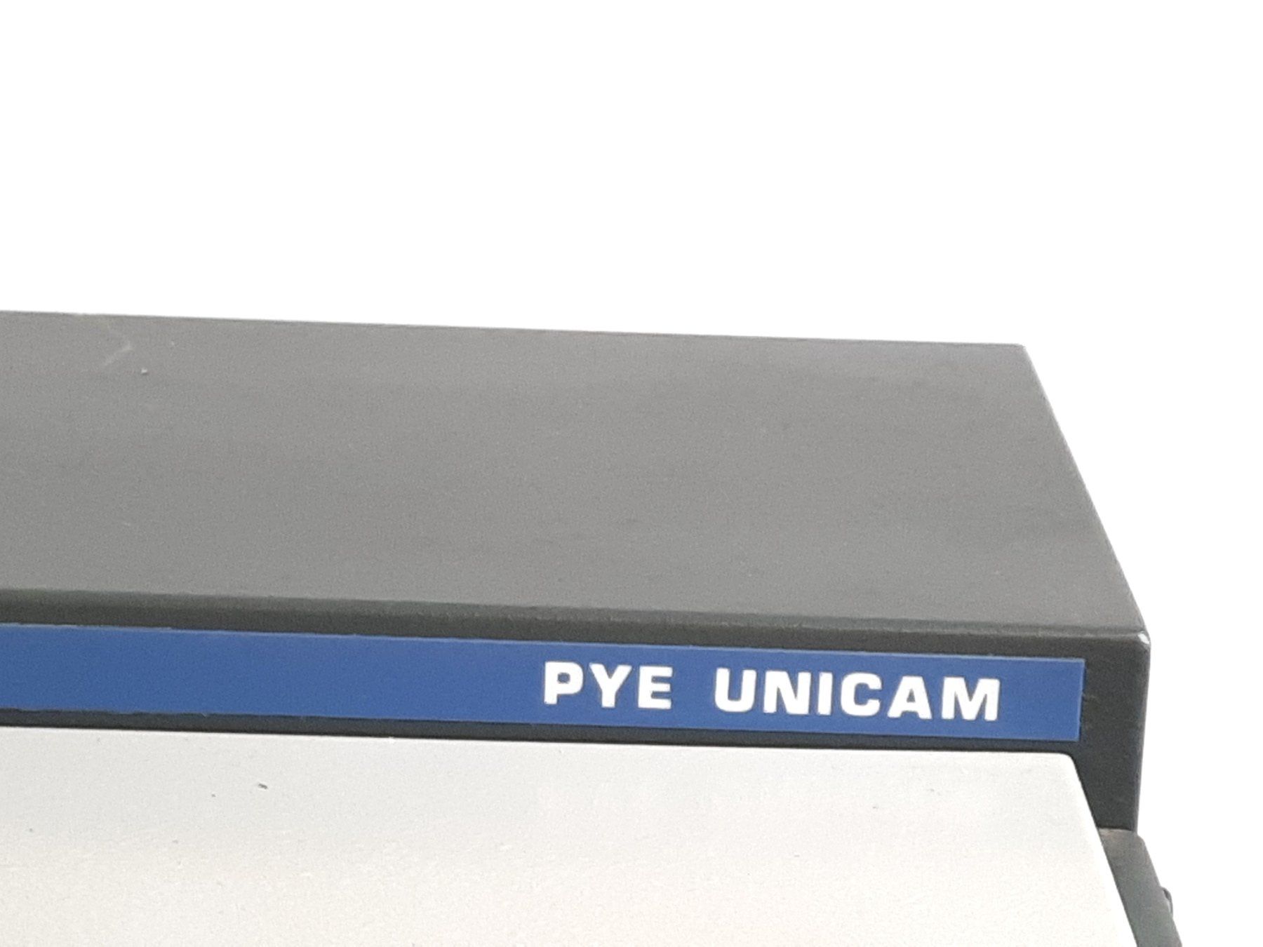 Mesurer: PYE UNICAM SP9 – Défectueux à Beinwil am See par Restwert_Beinwil 2
