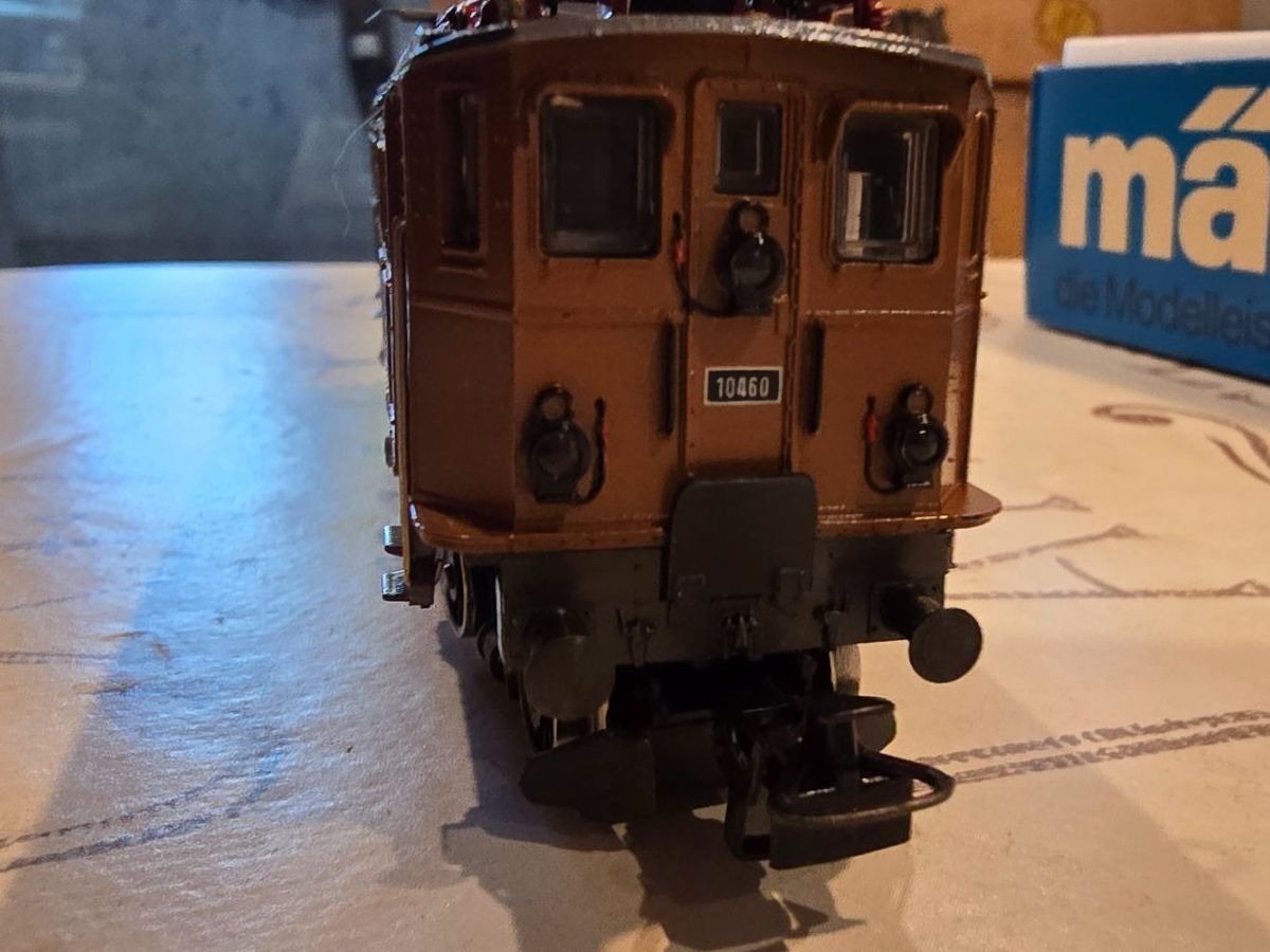 Märklin Modellini di ferrovie: Märklin 3151 Ae 3/6  10460  Digital – Usato da Mauren TG venduto da Defrancesco 2