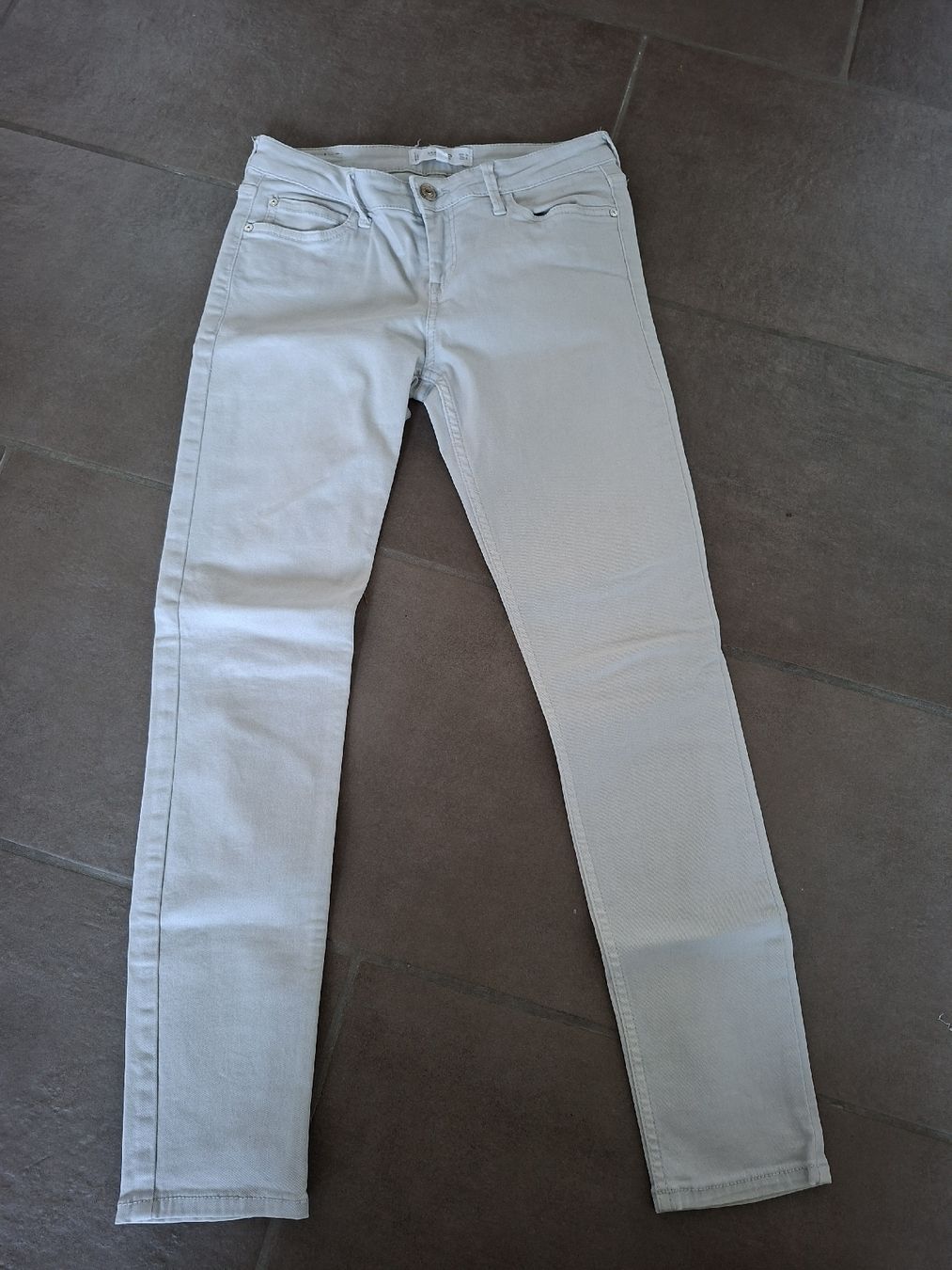 Mango Jeans: Mango Jeans  – D'occasion à Flurlingen par Atea8