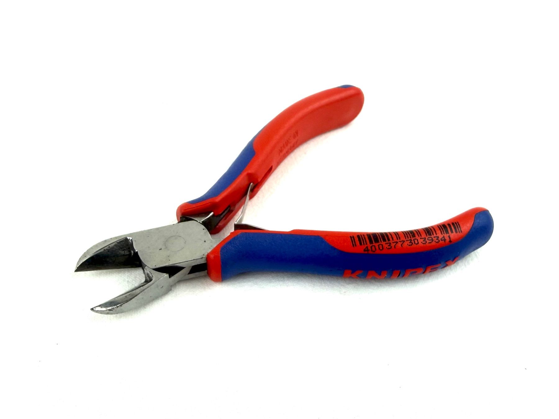 Knipex Tutti gli attrezzi: Knipex 77 02 130 Seitenschneider – Usato da Lauwil venduto da fab_dnf5 3