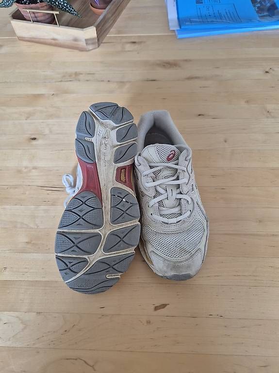 Scarpe da donna: ASICS Gel-NYC in Gr. 38 – Usato da Matzendorf venduto da calicosly 2