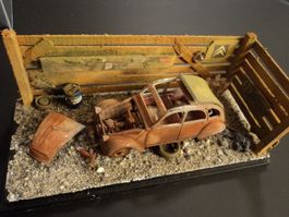 Citroen 2CV 1/43 Hinterhof-Diorama