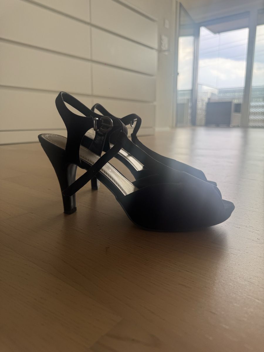 Scarpe da donna: High Heels – Nuovo (secondo la descrizione) da Glattpark(Opfikon) venduto da laura_studer 1