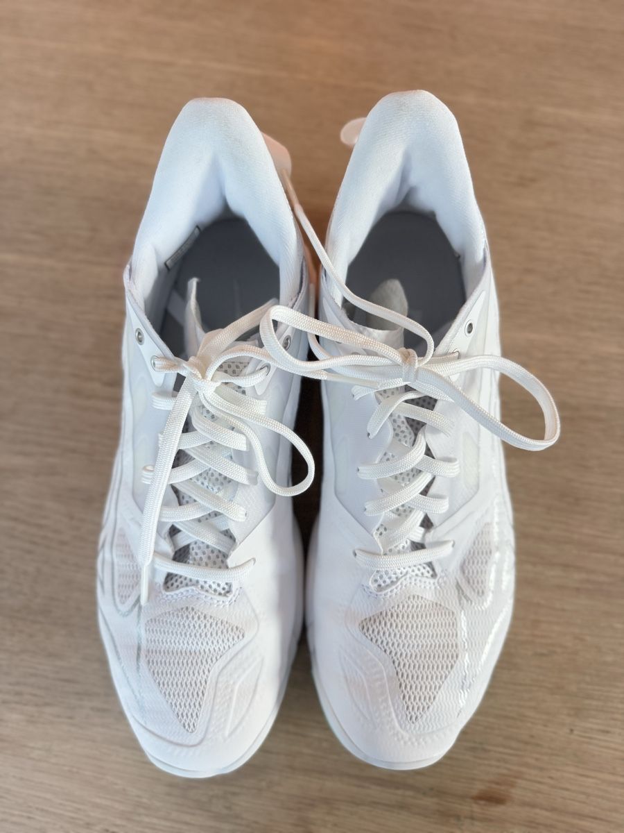 Mizuno Damenschuhe: Mizuno Wave Mirage 5 - Top Hallenschuhe, Grösse 40.5 – Gebraucht aus Schwyz von Manuvolley80 2