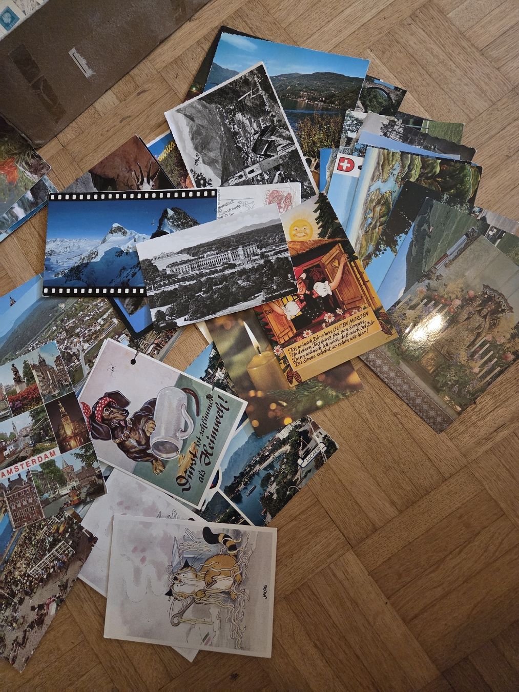 Alle Briefmarken: Postkarten und Briefmarken Konvolut – Gebraucht aus Riehen von str_2msn 2