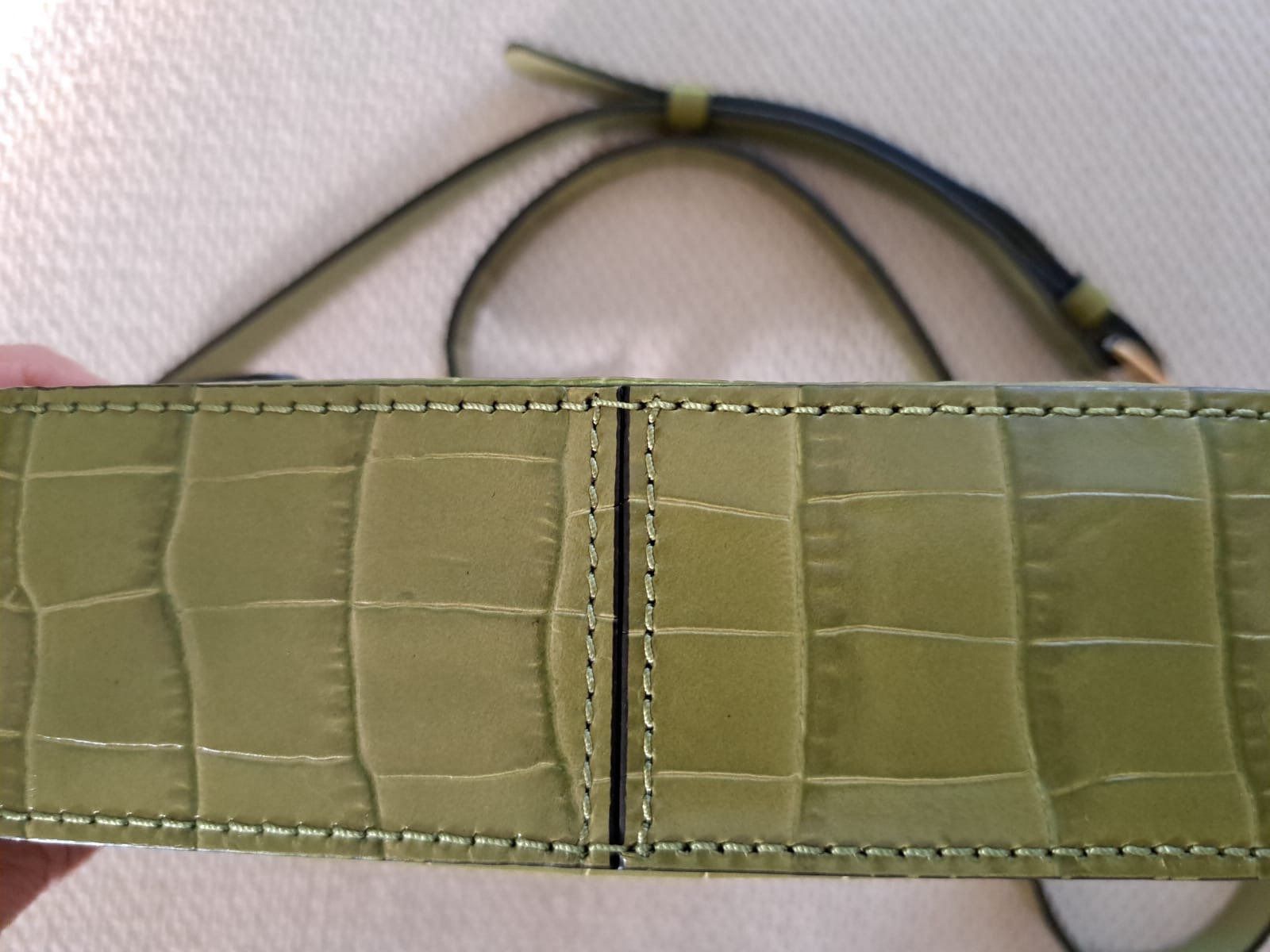 Coccinelle Borse da donna: stilvolle Tasche von COCCINELLE – Nuovo e nell'imballaggio originale da Neuhausen am Rheinfall venduto da mariess 3