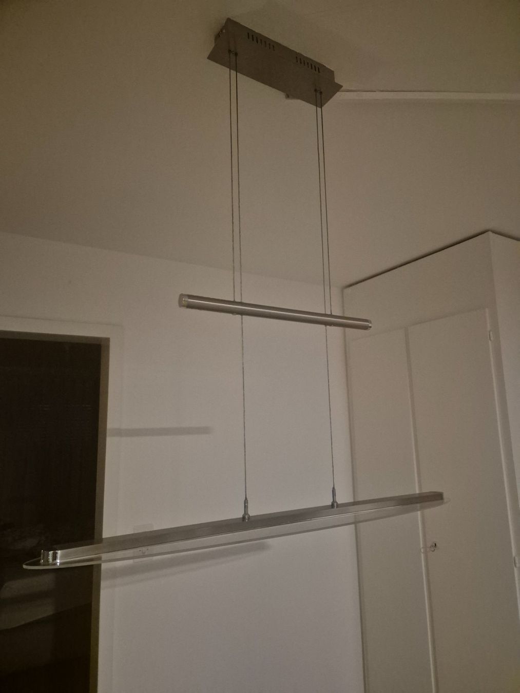 Lampadari & plafoniere: Moderne LED-Hängelampe – Usato da Mellingen venduto da Loewe2006 2