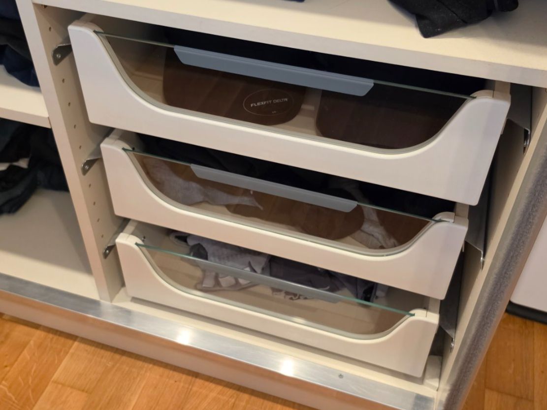 Pfister Schränke: Kleiderschrank Möbel Pfister – Gebraucht aus Cham von Smario6 1