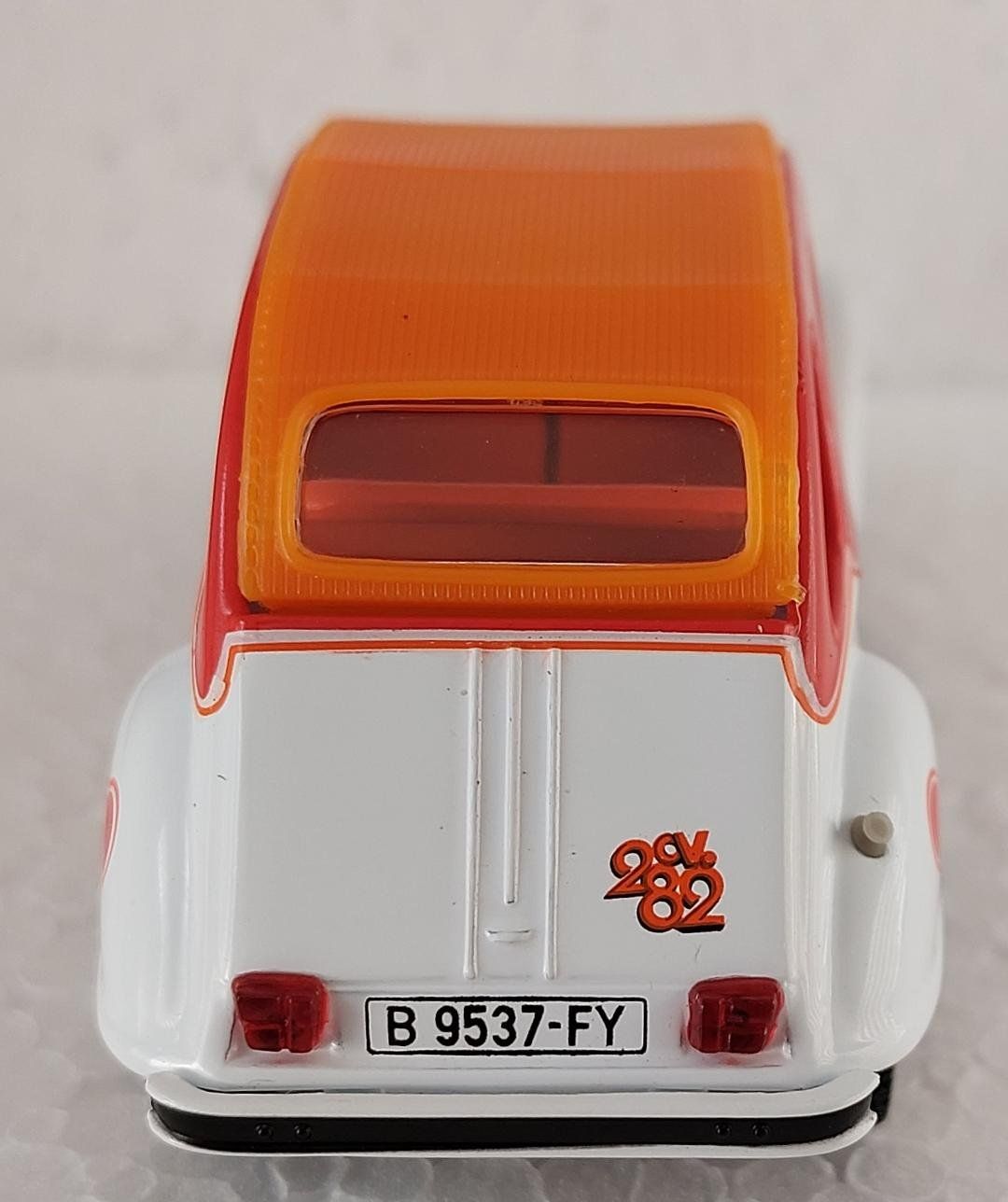 Norev Modellautos: Citroën 2CV  6  -   " BASKET "  -  Norev  -  1/43 – Gebraucht aus Delémont von Domdom1 2
