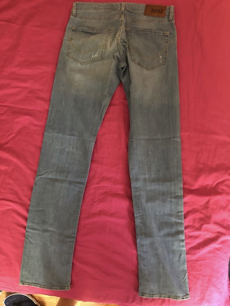 Jeans: Jeans – Gebraucht aus Brüttisellen von Bluepurple1 1