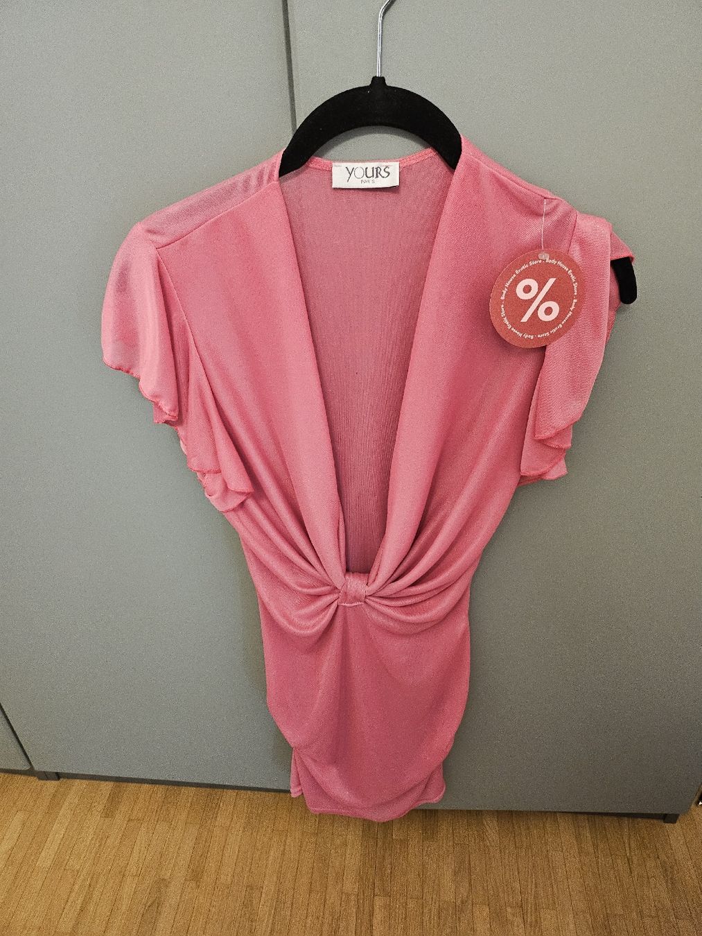 Vestiti: Jolie robe sexy – Usato da La Tour-de-Peilz venduto da mar_2r26