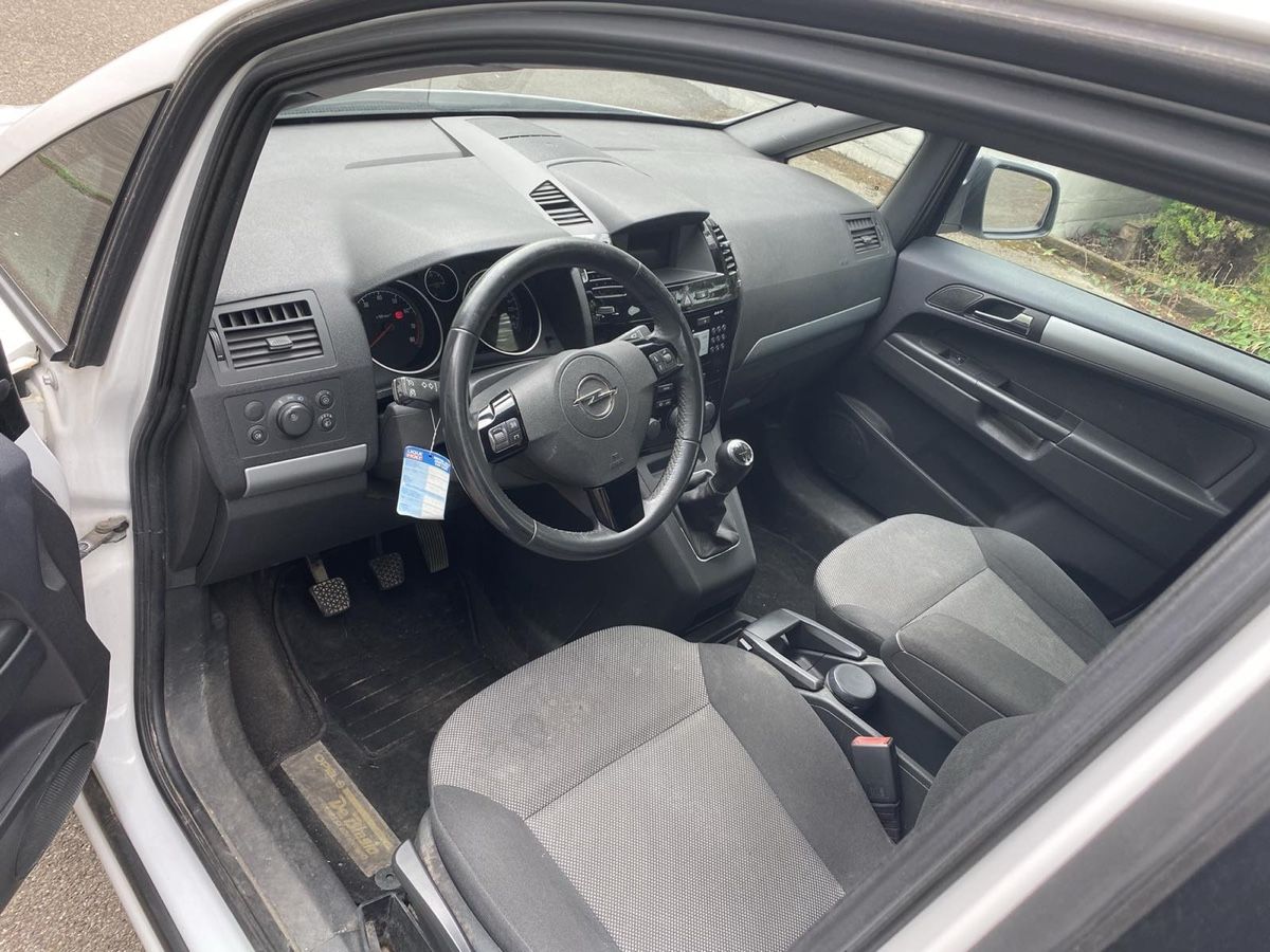 Opel Automobili: Opel Zafira 1.8 – Usato da Uttwil venduto da Hav_ljl2 3