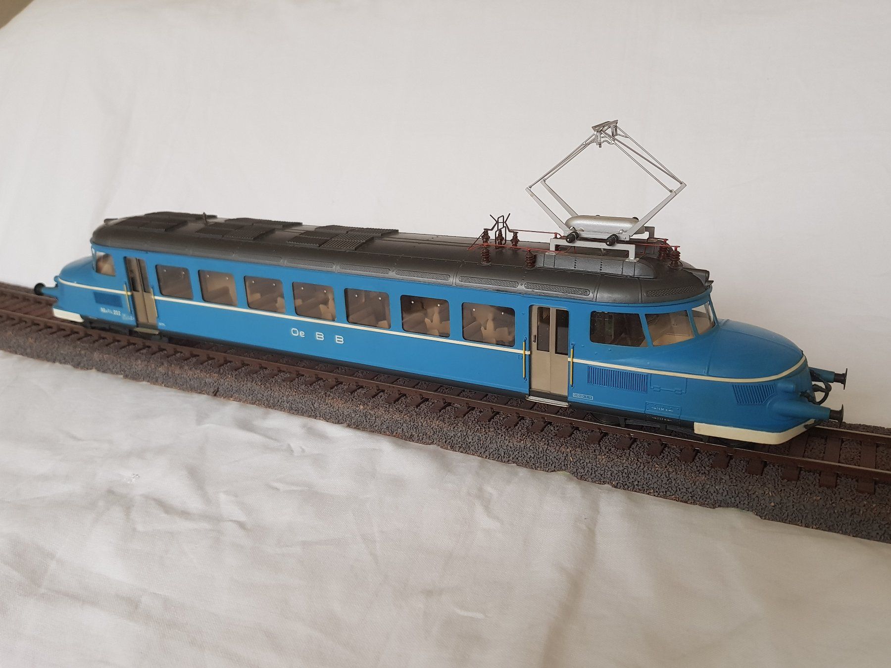 Modellini di ferrovie: SMF: Blauer Pfeil 202 der OeBB – Usato da Luzern venduto da inca55